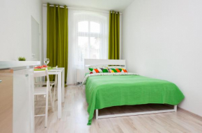 Отель Apartamenty Zamulkowa 4TWO  Катовиче